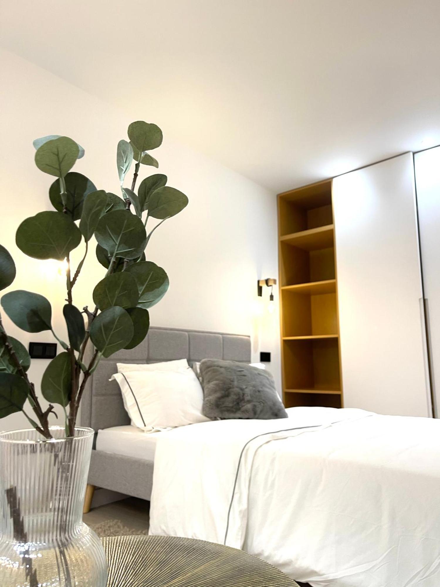 R&K Atocha Apartment 马德里 外观 照片